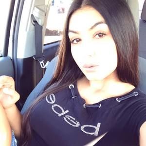 Meet your Posher, Karla